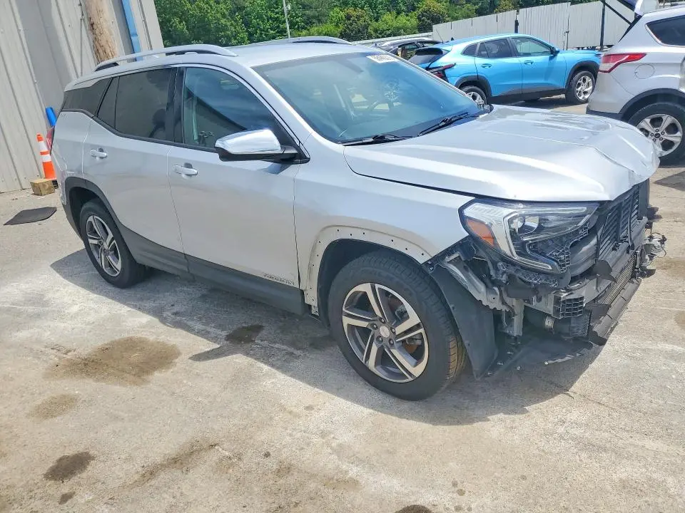 2019 GMC TERRAIN SLT  