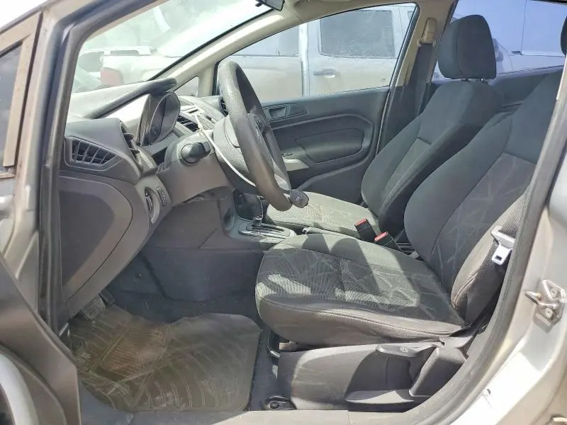 2013 FORD FIESTA S   