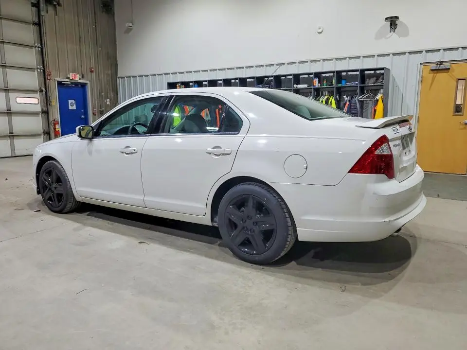 2011 FORD FUSION SE  