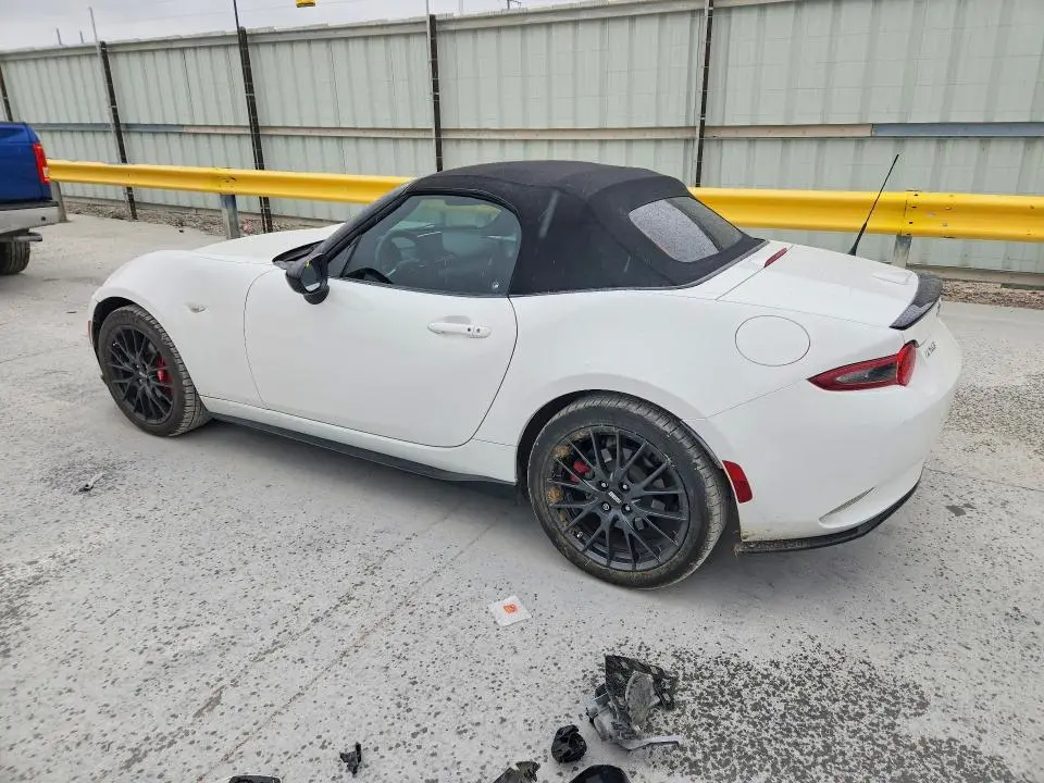 2016 MAZDA MX-5 MIATA CLUB  