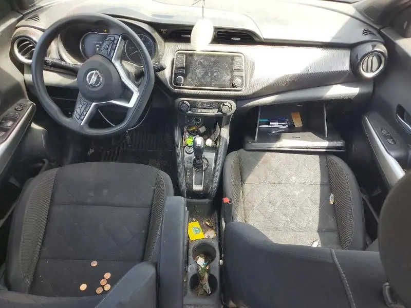 2019 NISSAN KICKS SV  