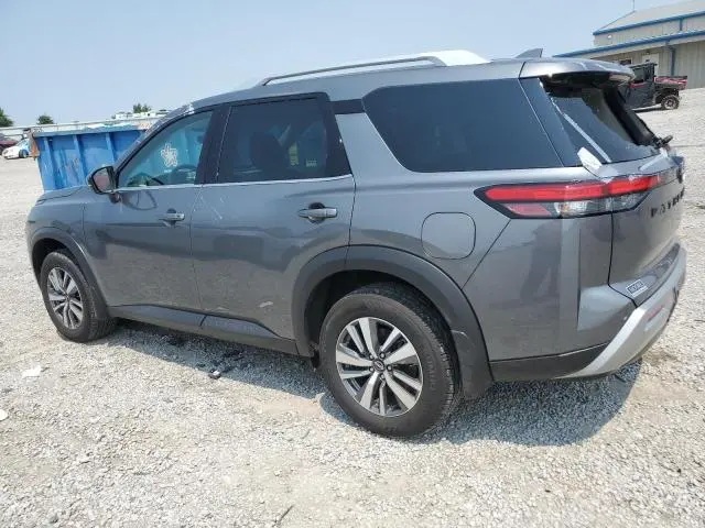 2024 NISSAN PATHFINDER SL  