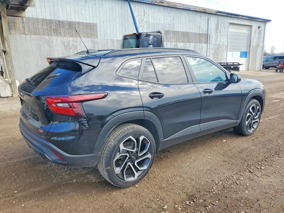 2025 CHEVROLET TRAX 2RS  