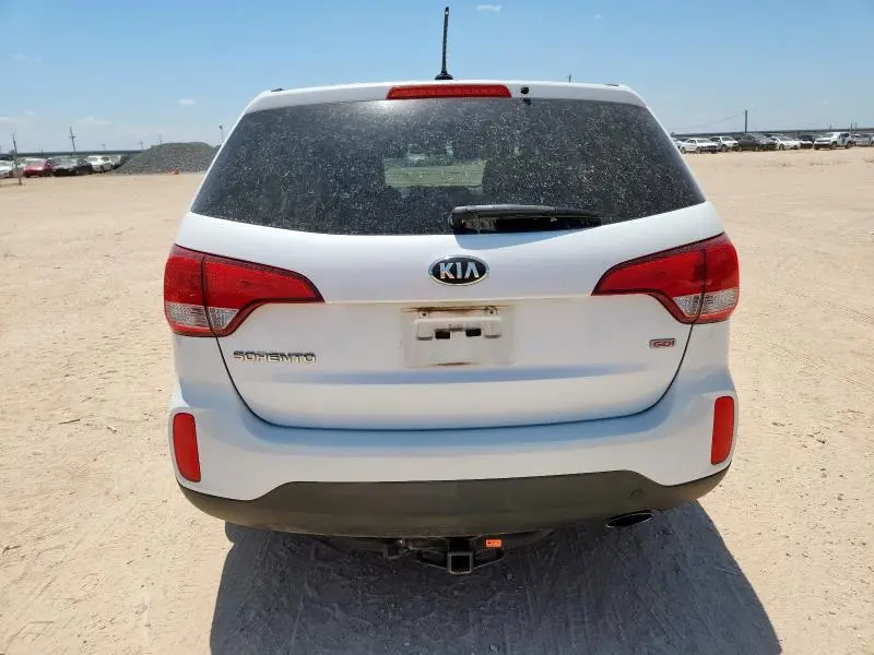 2014 KIA SORENTO LX  