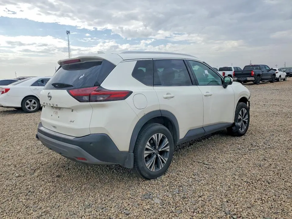 2021 NISSAN ROGUE SV  