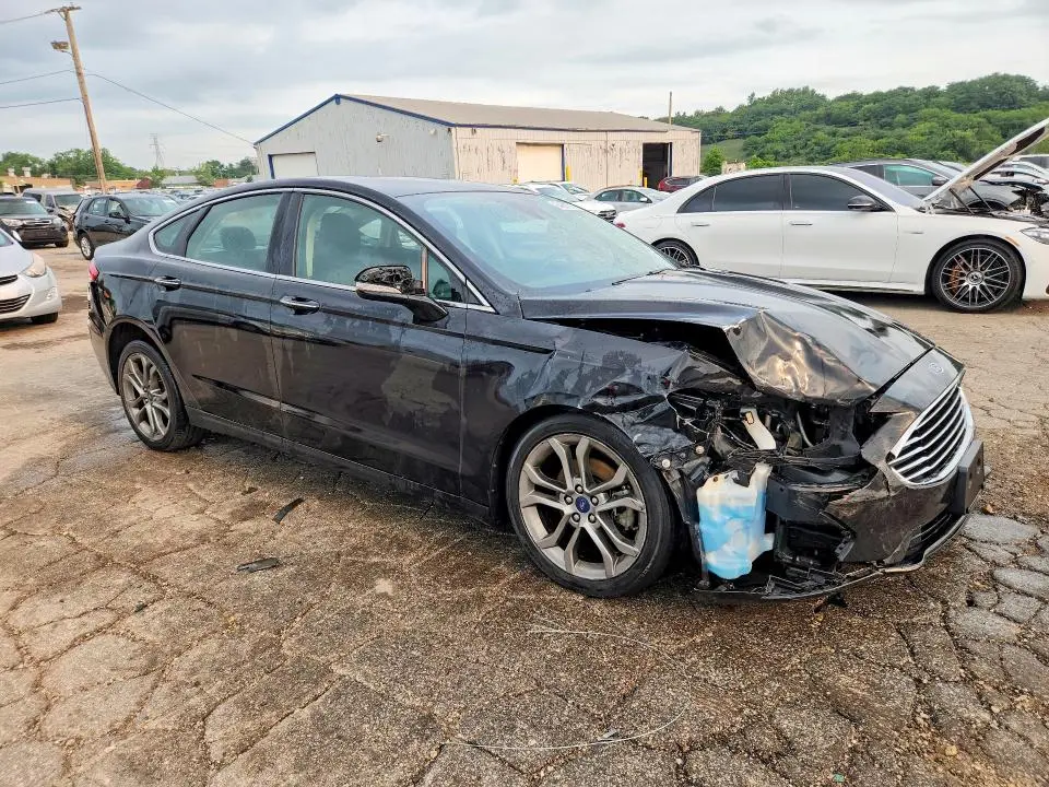 2019 FORD FUSION SEL  