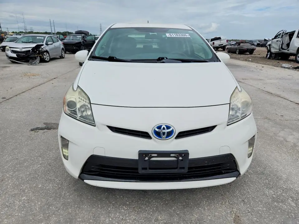2013 TOYOTA PRIUS TWO  