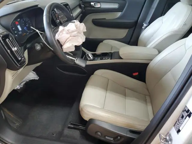 2021 VOLVO XC40 T5 INSCRIPTION  