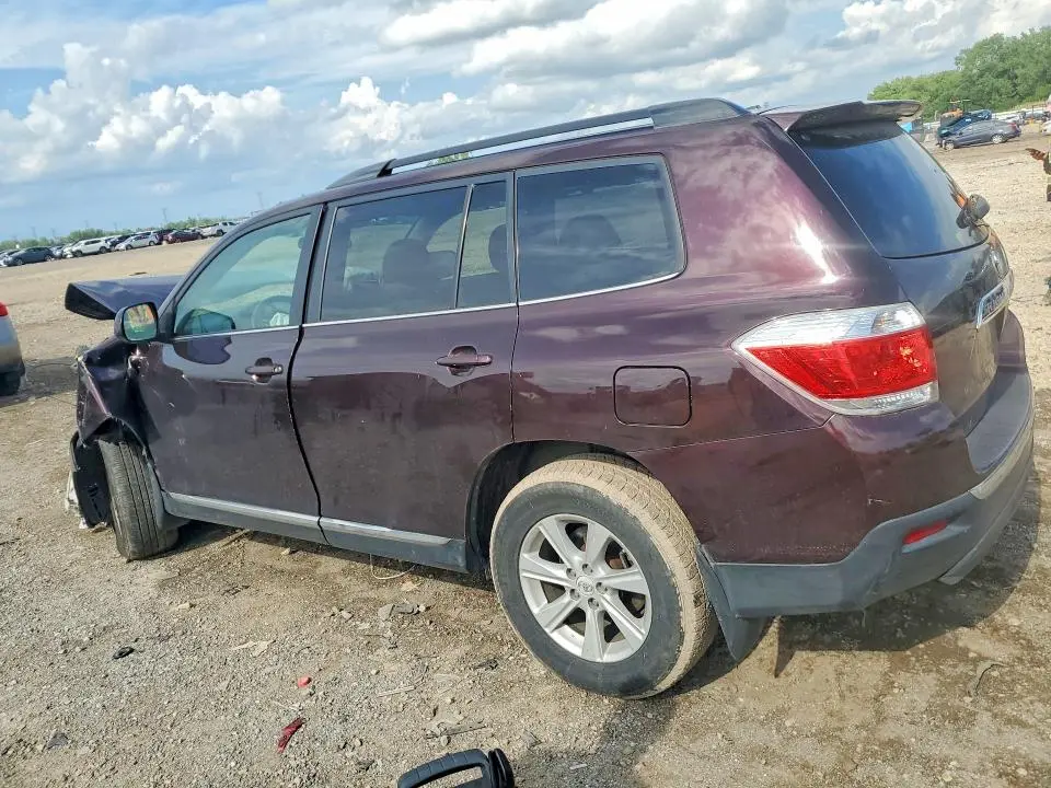 2011 TOYOTA HIGHLANDER BASE  