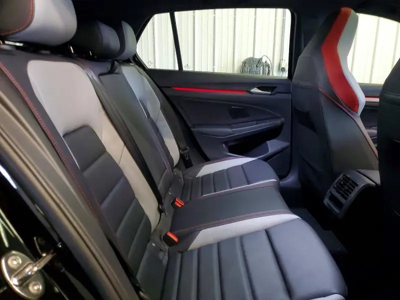 2025 VOLKSWAGEN GTI SE  