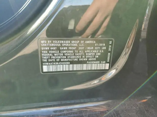 2018 VOLKSWAGEN PASSAT S  