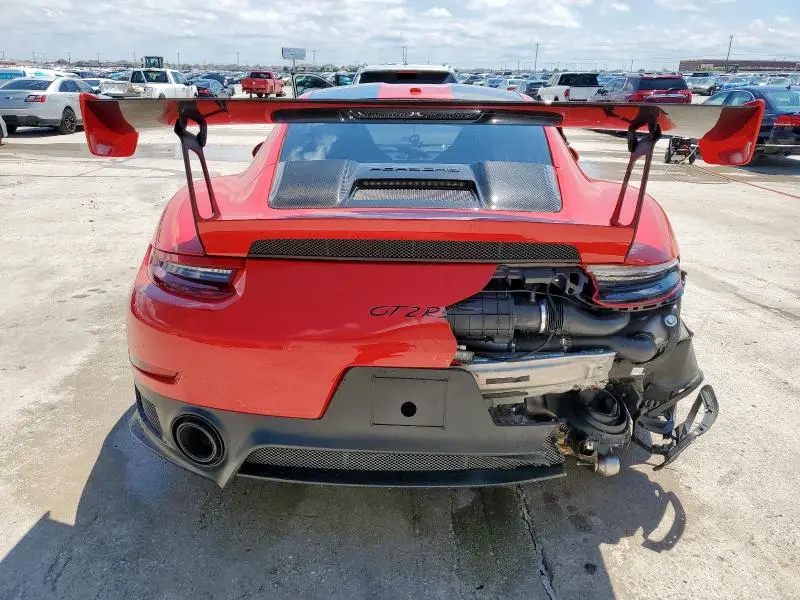 2018 PORSCHE 911 GT2 RS