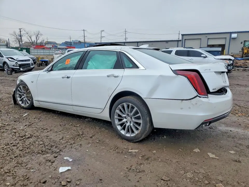 2017 CADILLAC CT6 LUXURY  