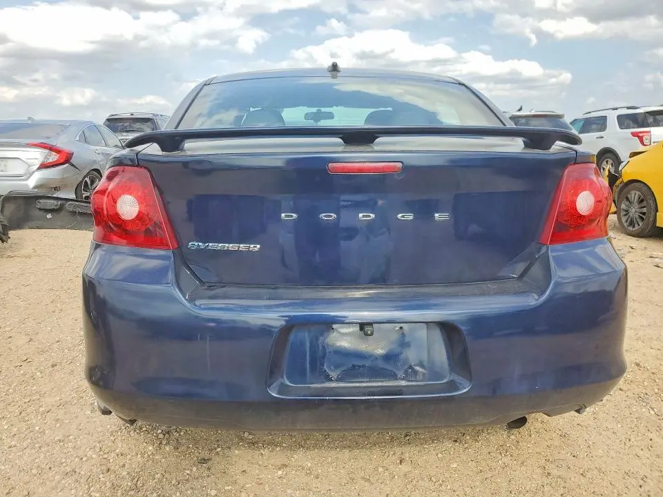 2013 DODGE AVENGER SE  