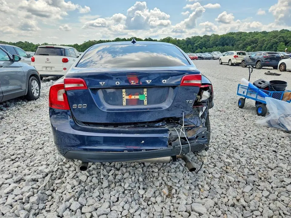 2012 VOLVO S60 T5  