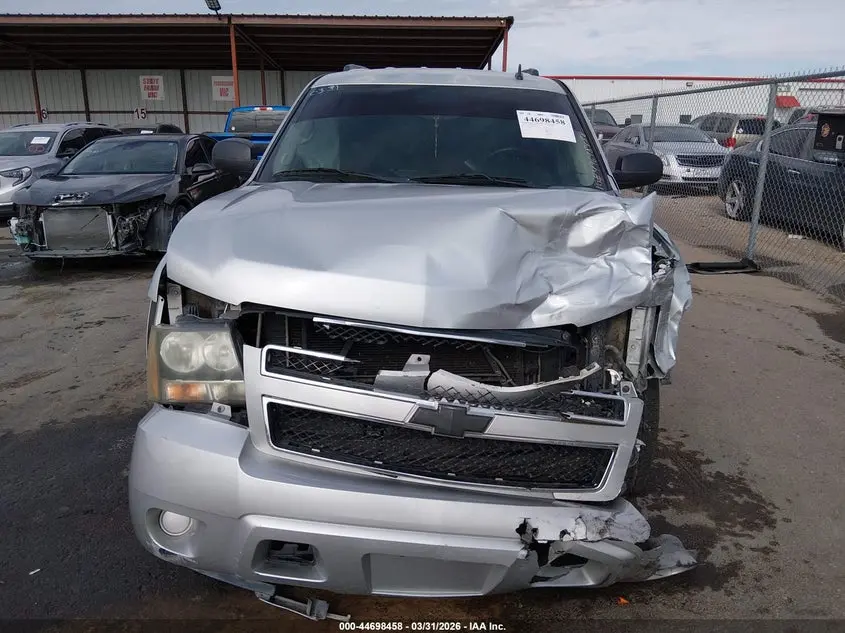 2010 CHEVROLET TAHOE LS