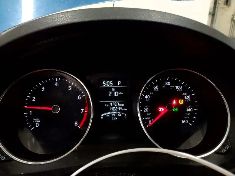 2016 VOLKSWAGEN JETTA SE  