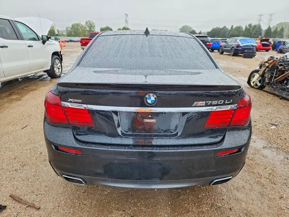 2015 BMW 750 LXI  