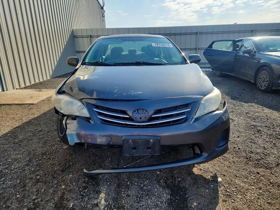 2013 TOYOTA COROLLA LE  