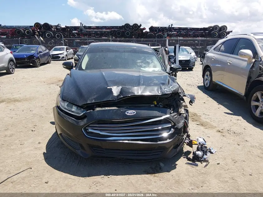 2013 FORD FUSION SE