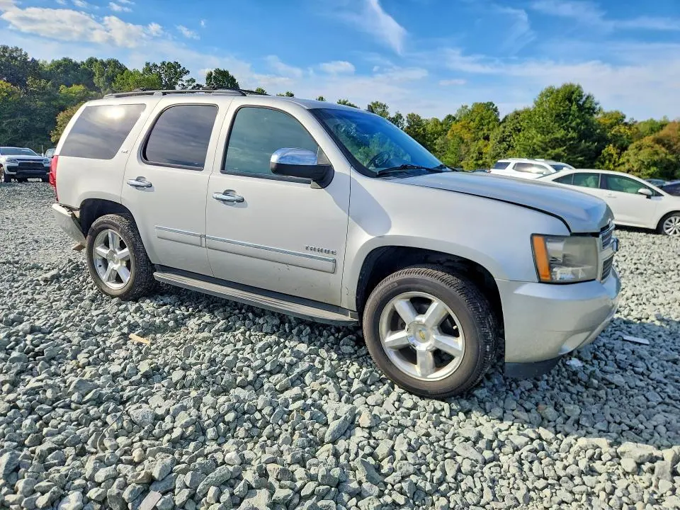2010 CHEVROLET TAHOE C1500 LTZ  