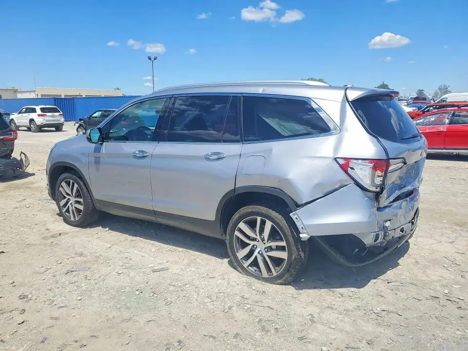 2016 HONDA PILOT TOURING  