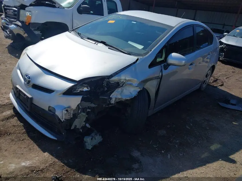 2013 TOYOTA PRIUS TWO