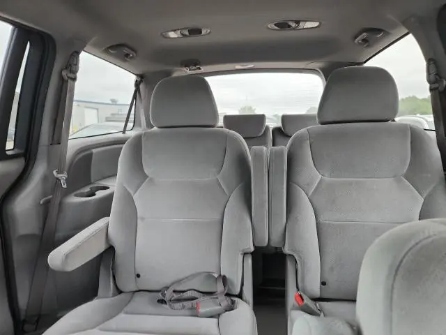 2010 HONDA ODYSSEY LX  