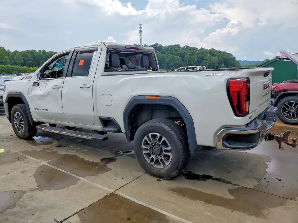 2021 GMC SIERRA K2500 SLE  