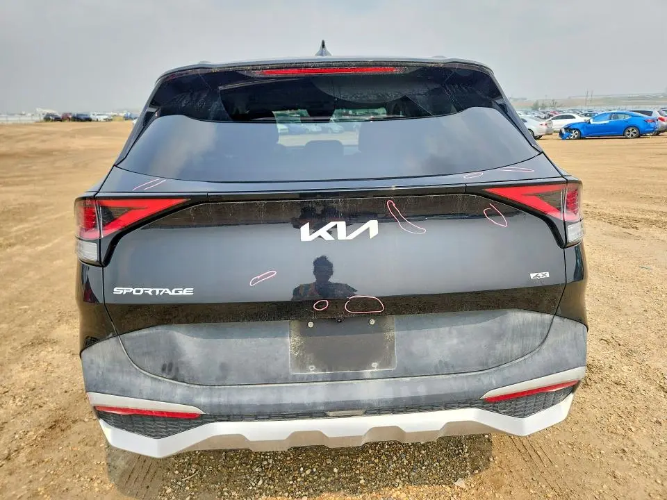 2023 KIA SPORTAGE LX  