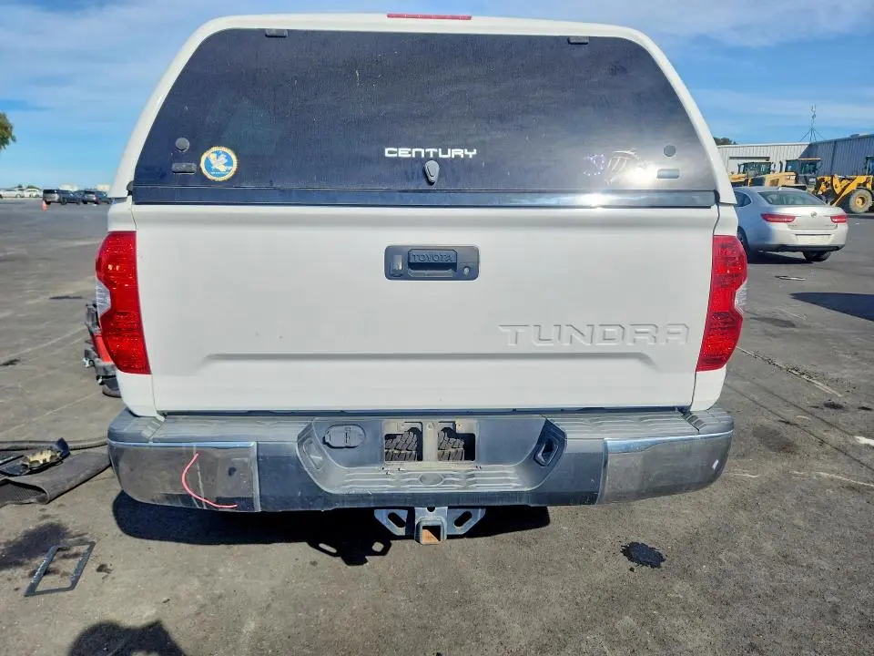 2014 TOYOTA TUNDRA SR5  