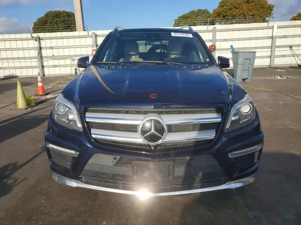 2015 MERCEDES-BENZ GL 550 4MATIC  