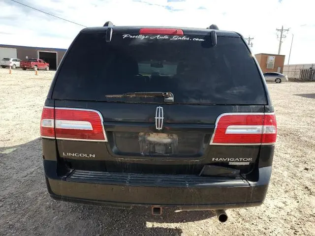 2011 LINCOLN NAVIGATOR   