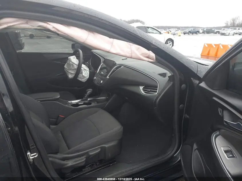 2022 CHEVROLET MALIBU FWD LT