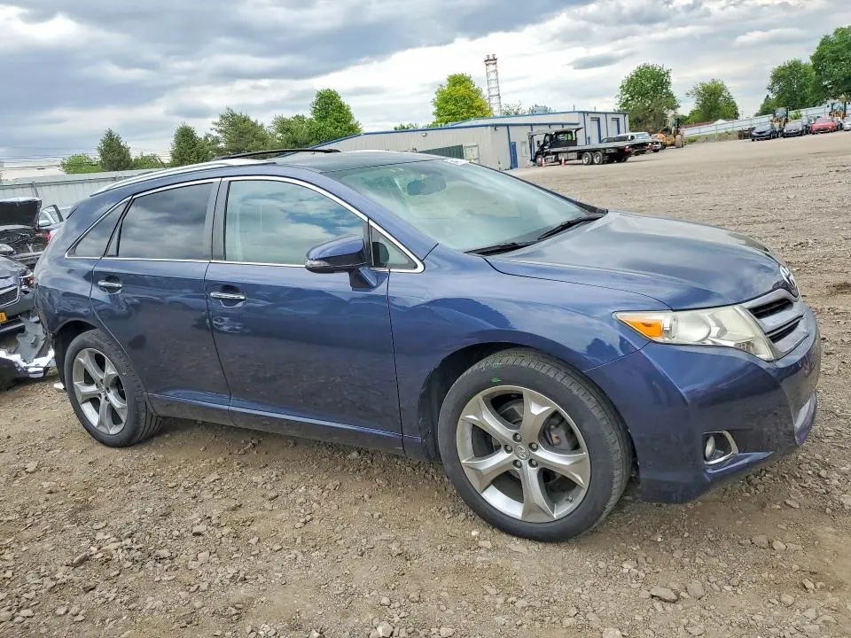 2015 TOYOTA VENZA XLE  