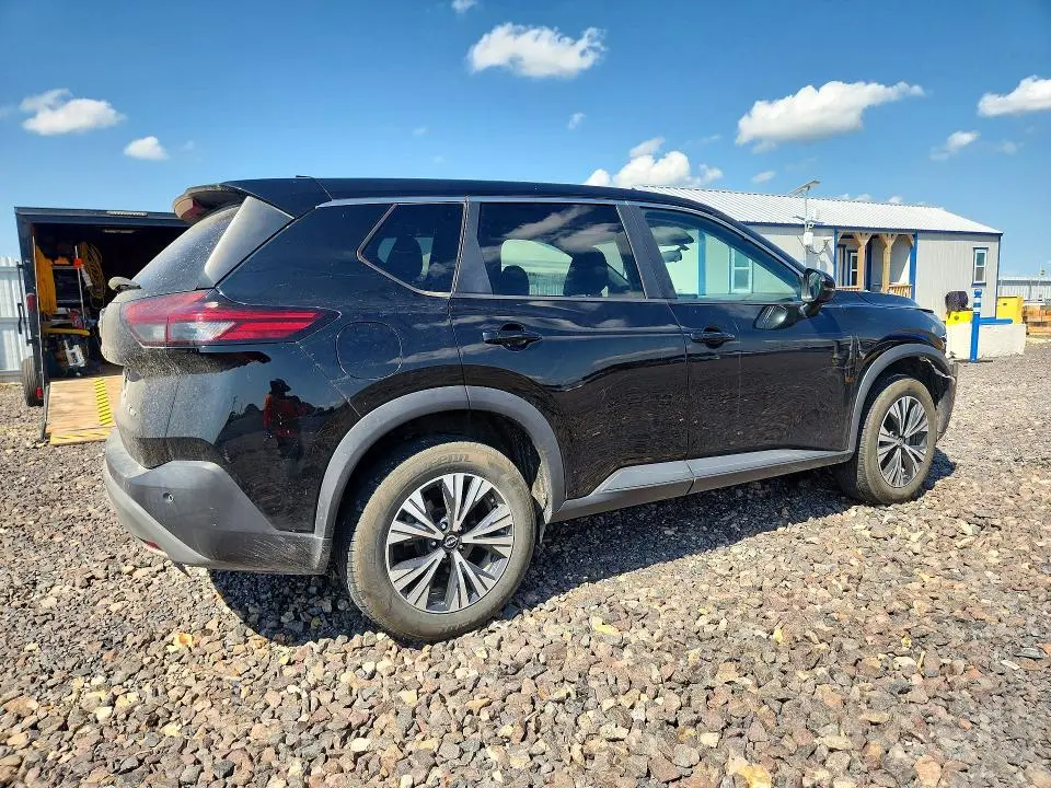 2022 NISSAN ROGUE SV  
