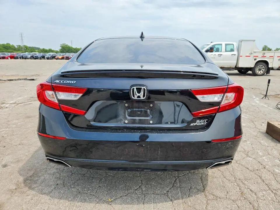 2021 HONDA ACCORD SPORT  