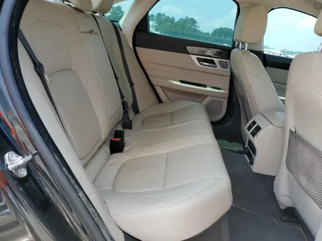 2016 JAGUAR XF PRESTIGE  