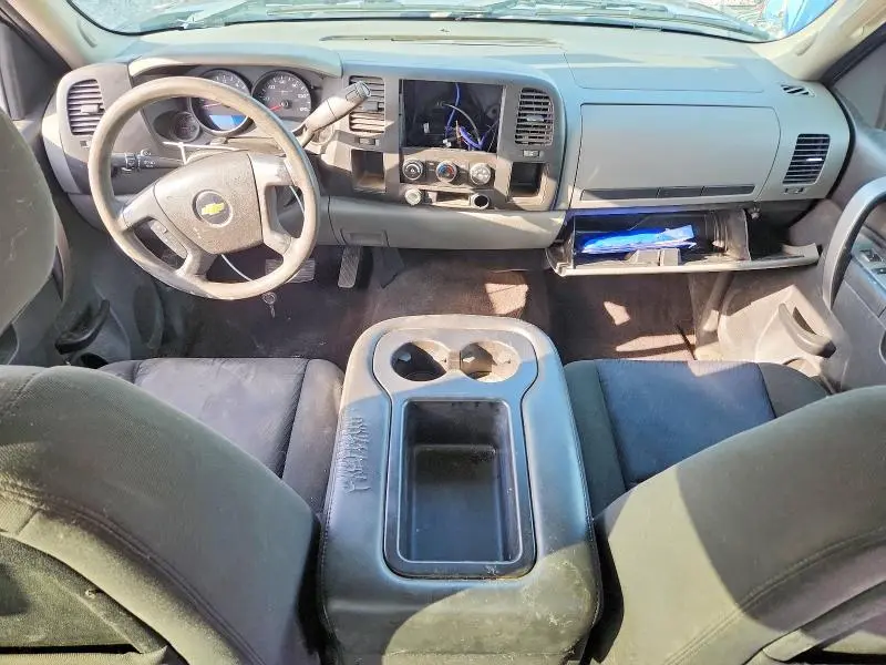 2011 CHEVROLET SILVERADO C1500 LS  