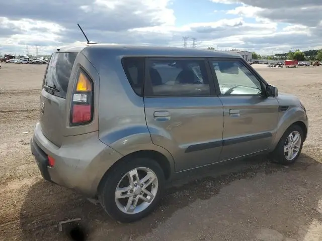2010 KIA SOUL +  