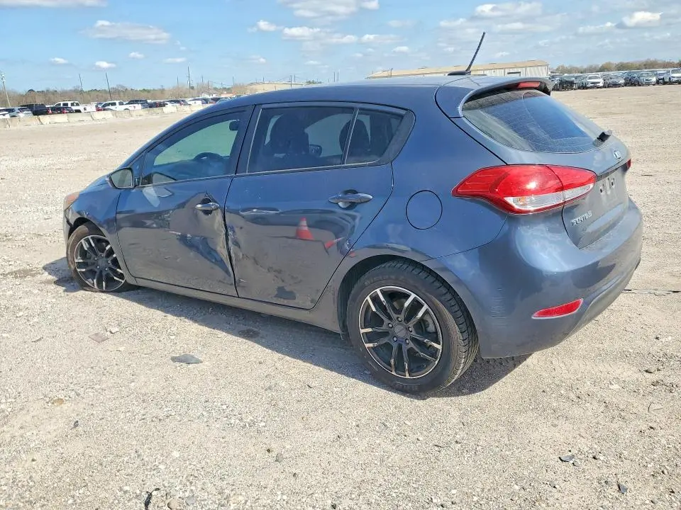 2016 KIA FORTE   