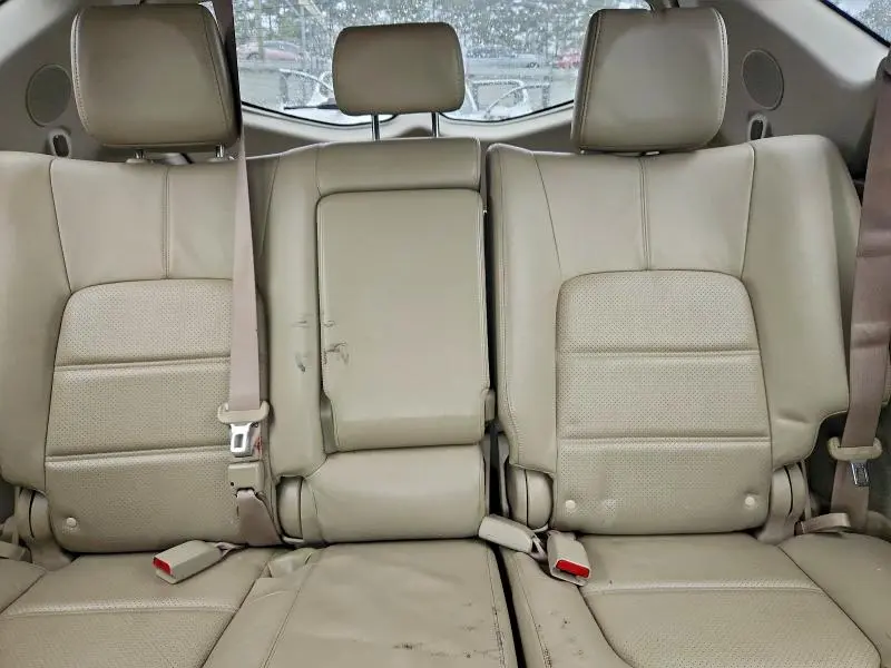 2014 NISSAN MURANO S  