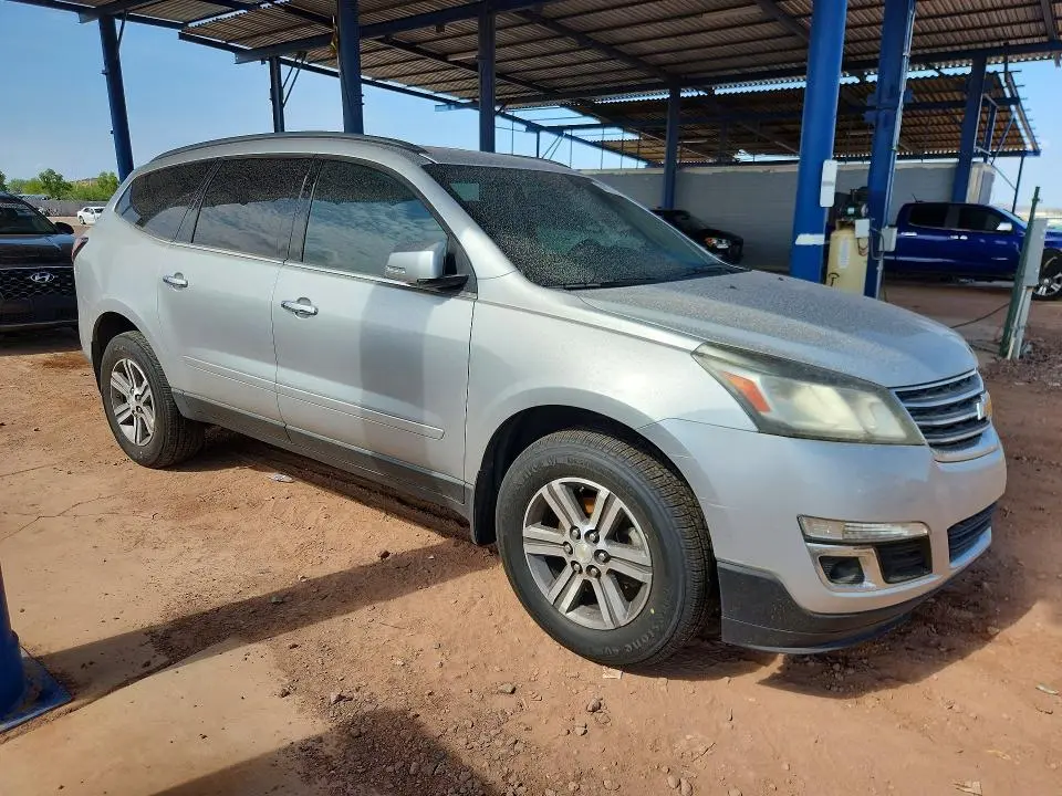 2017 CHEVROLET TRAVERSE LT  