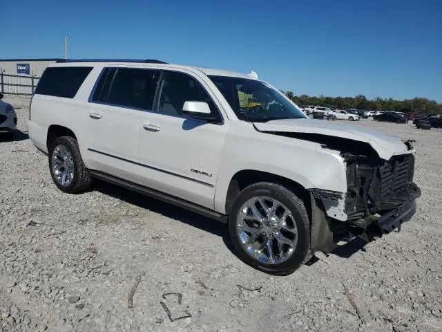 2019 GMC YUKON XL DENALI  