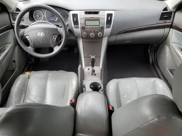 2010 HYUNDAI SONATA GLS  