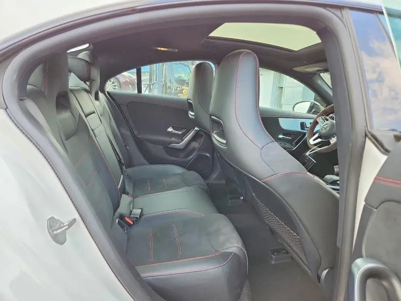 2021 MERCEDES-BENZ CLA 250 4MATIC  