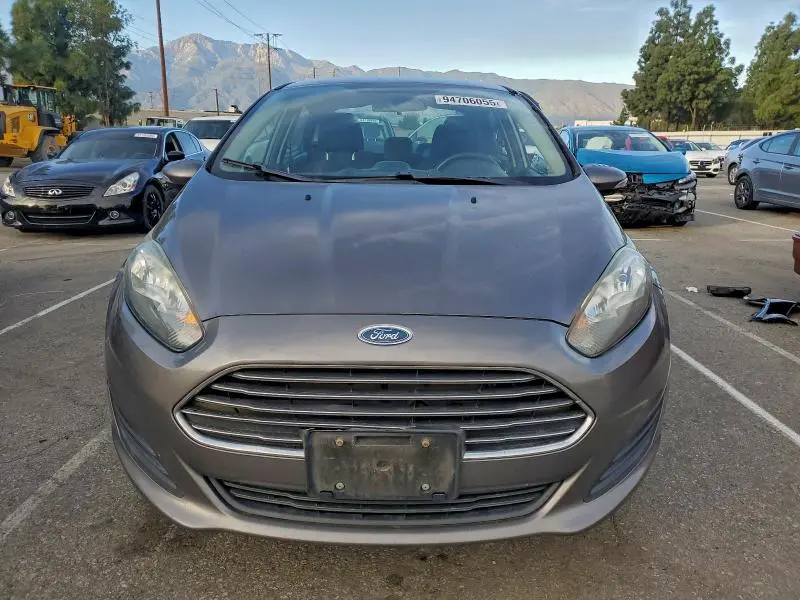 2014 FORD FIESTA SE  
