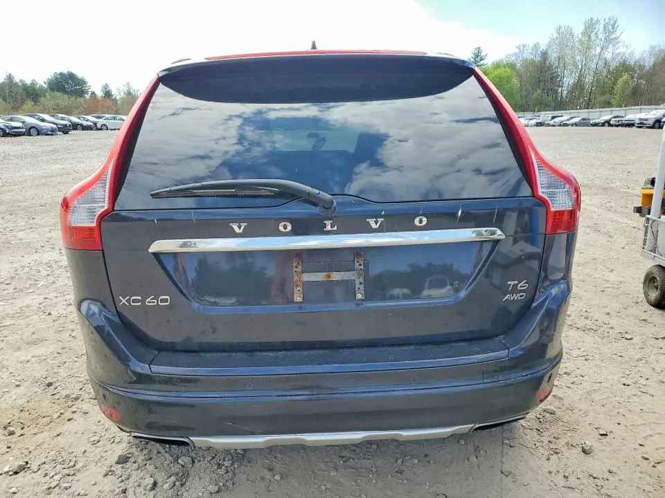 2014 VOLVO XC60 T6  