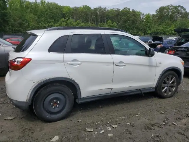 2013 MITSUBISHI OUTLANDER SPORT LE  