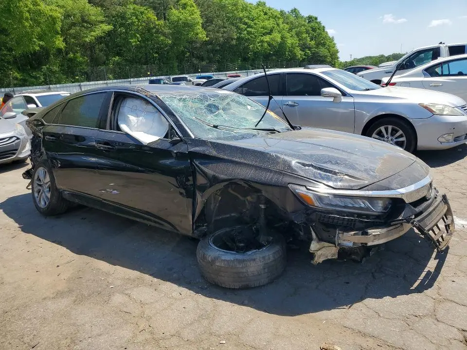 2020 HONDA ACCORD LX  